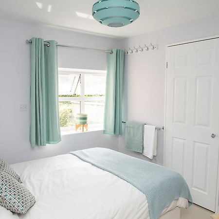 Pinehill Rooms Ридинг Экстерьер фото