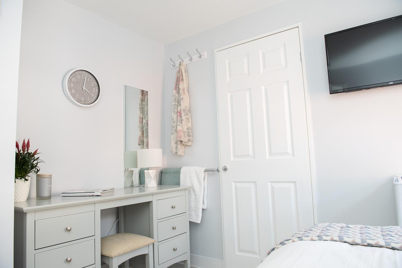 Pinehill Rooms Ридинг Экстерьер фото